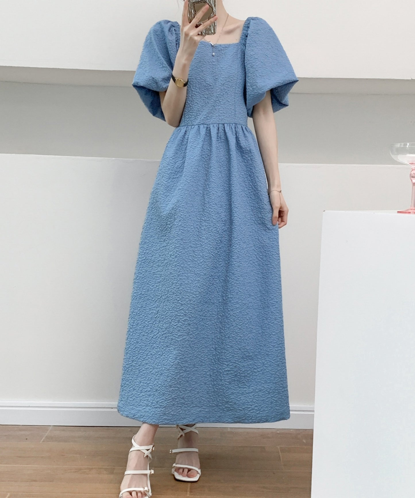 ふくれジャガードパフスリーブスクエアワンピース