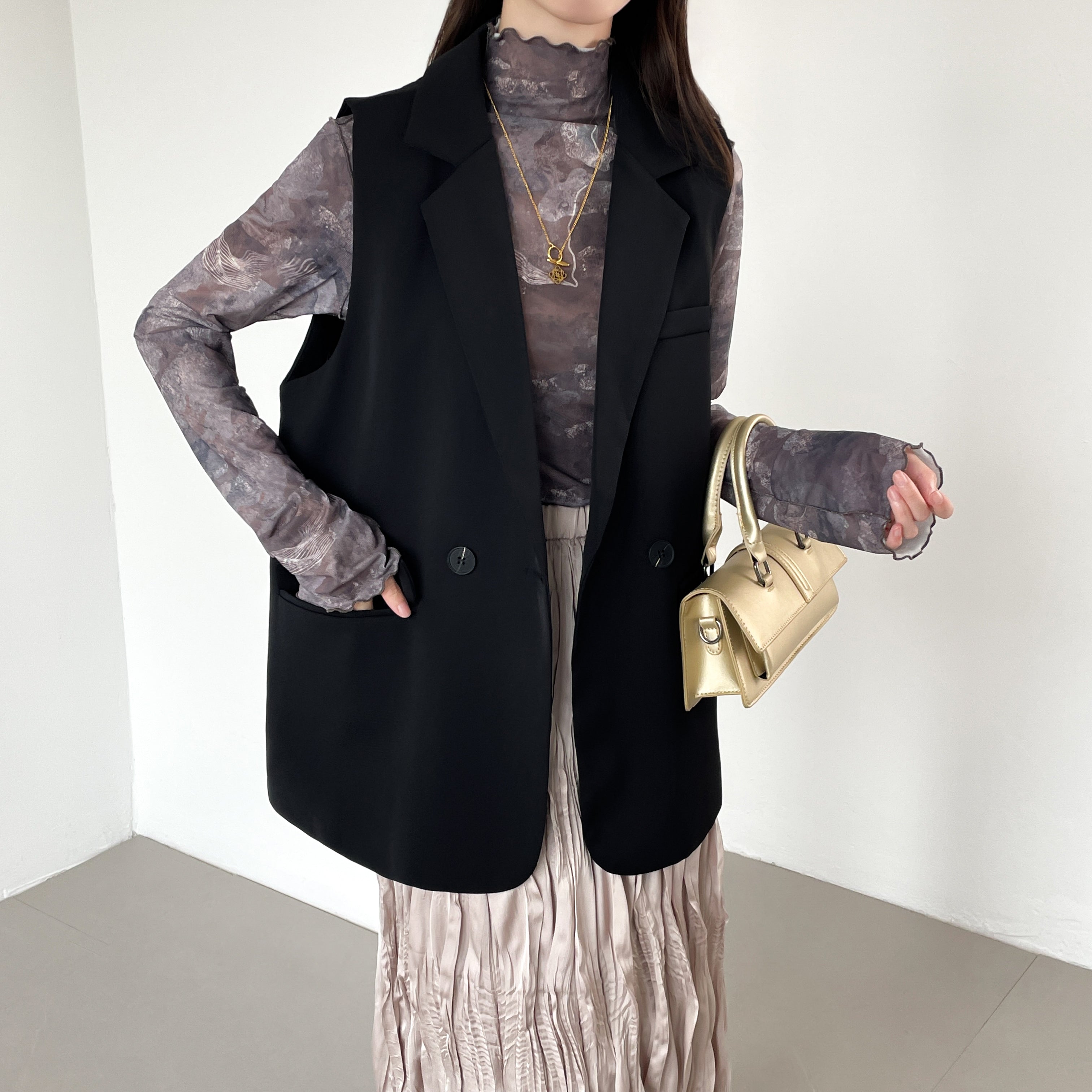 【極美品】 アドーア 22AW ロングジレ ジレジャケット マキシ丈 緑 38 WEB・一部店舗限定】【ATELIER COLLECTION】スラブツイード