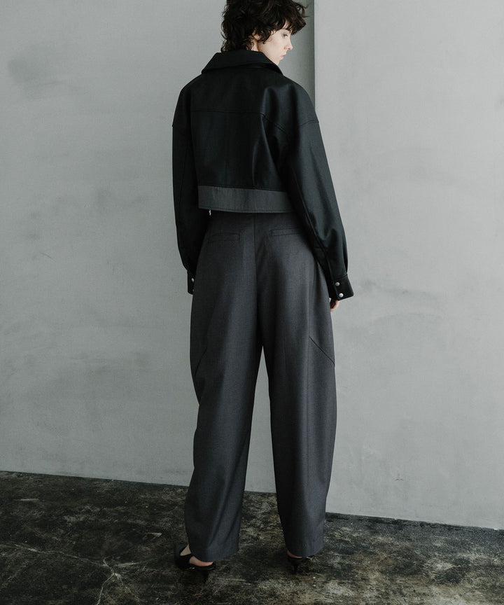 Tuck Tapered Pants(タックテーパードパンツ)