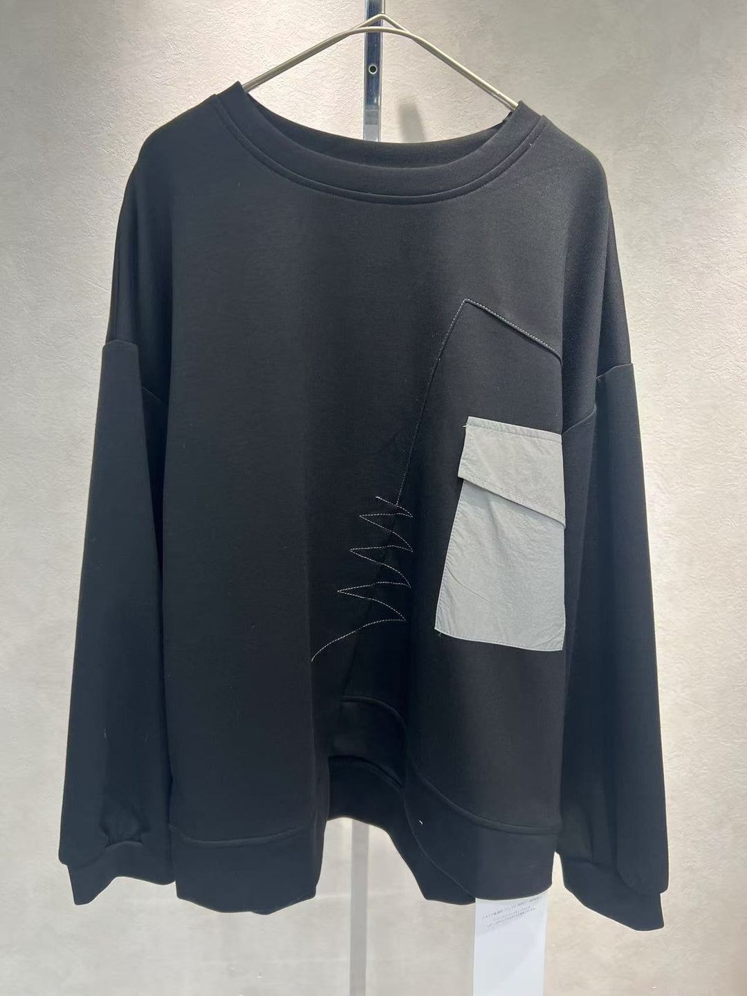 【即納】🉐☆ステッチデザインポケット付長袖トップス　