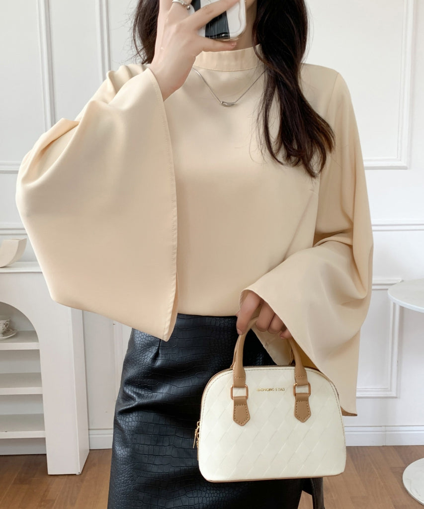極美品❤️ADOREアドーア　リネンビッグスリーブブラウス　ブルー ビックカラーハーフスリーブブラウス