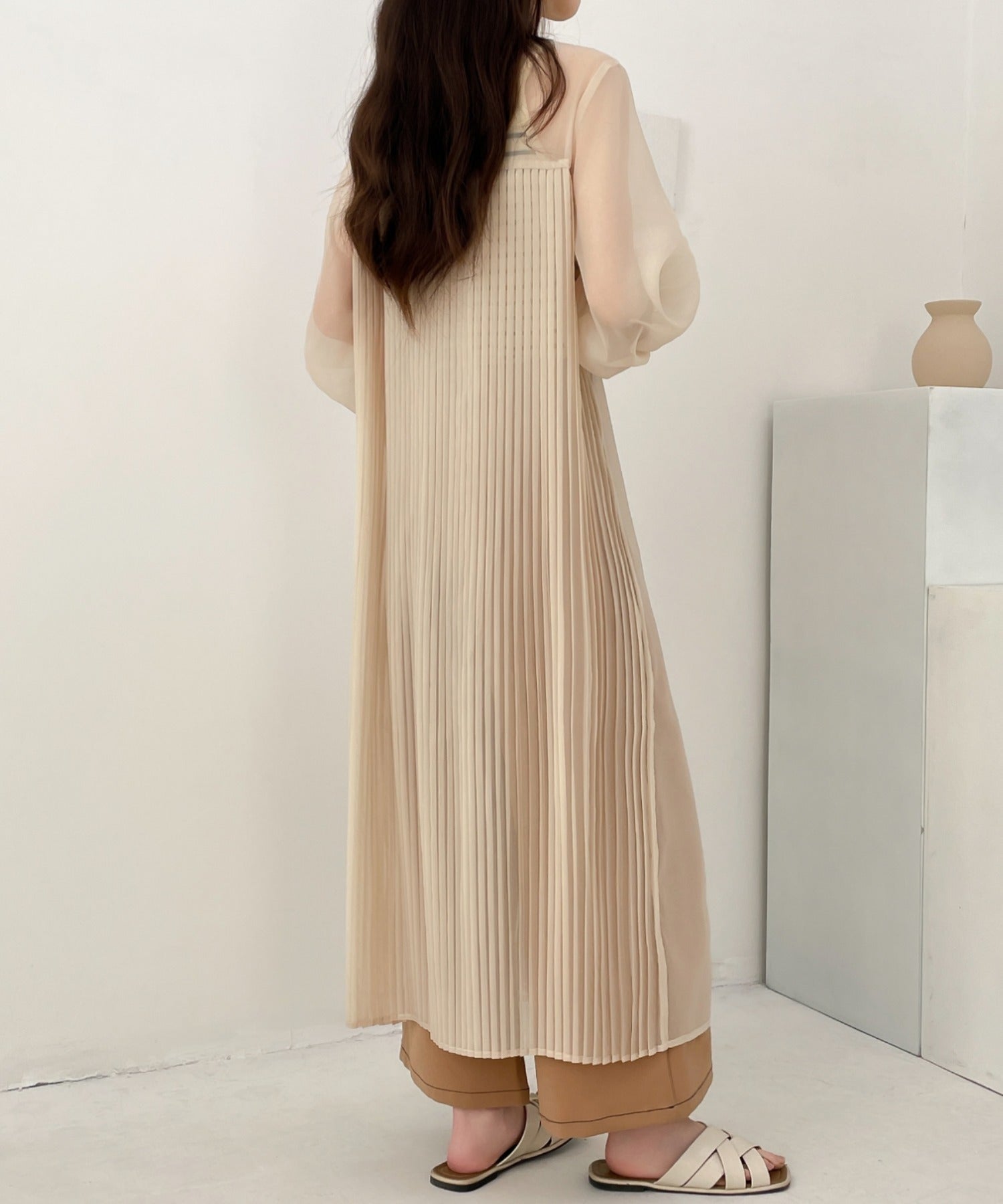 バックプリーツシアーシャツワンピース – ABITOKYO （ アビ