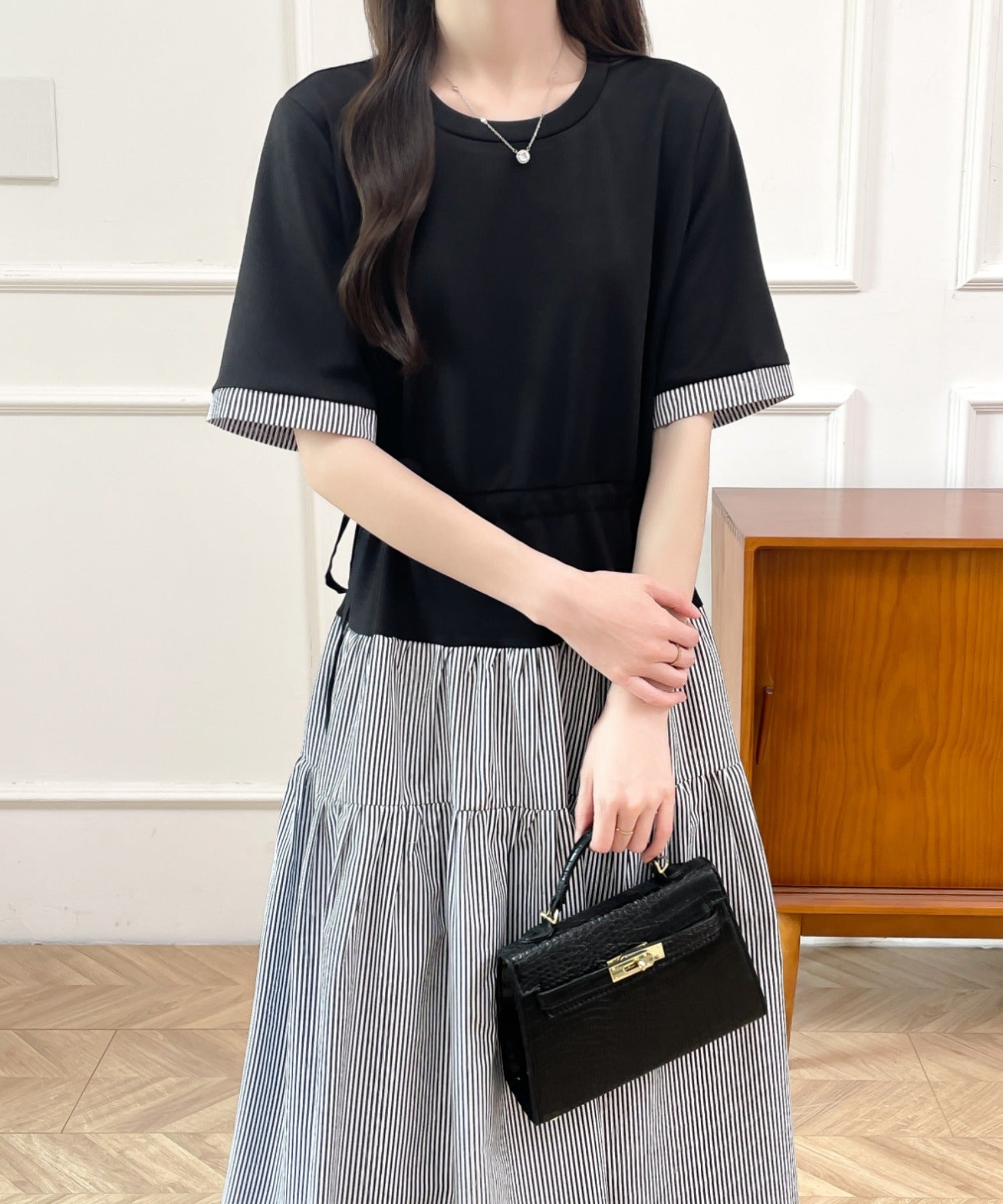 二重Ⅴネックバイカラーワンピース - Aga - Aga｜YAMADAYA STORE