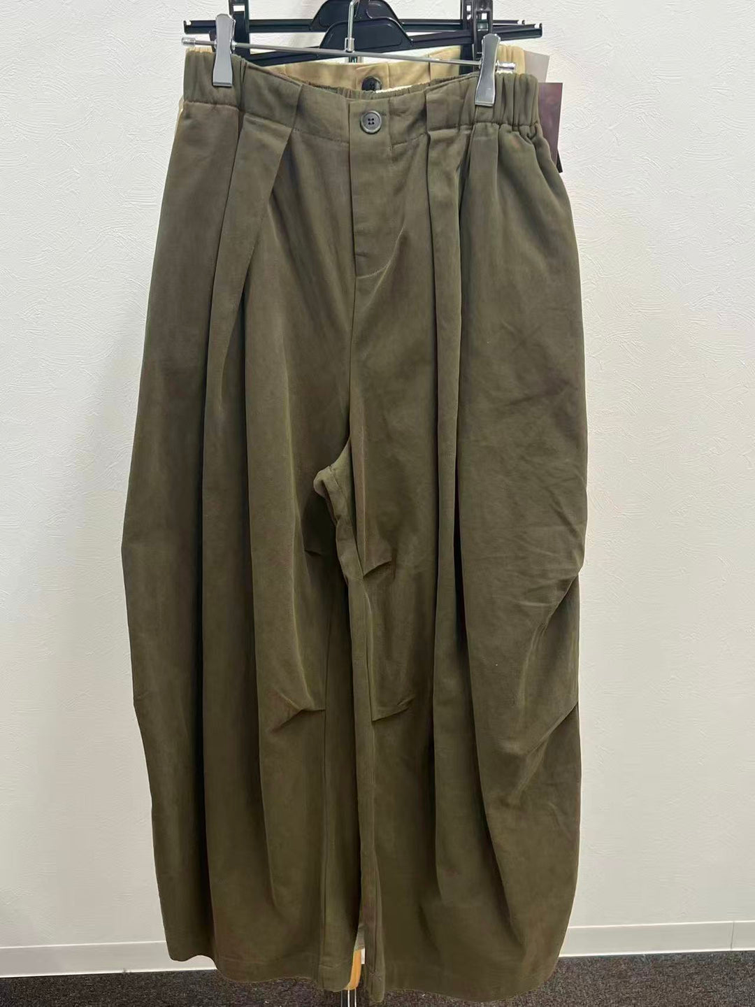 ☆ワイドバルーンチノパンツ