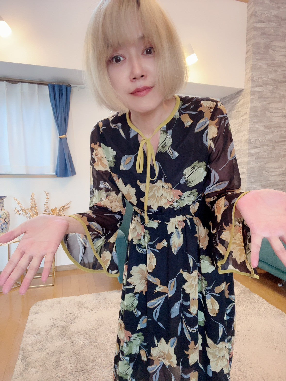 配色パイピング花柄ワンピース – ABITOKYO （ アビトーキョー
