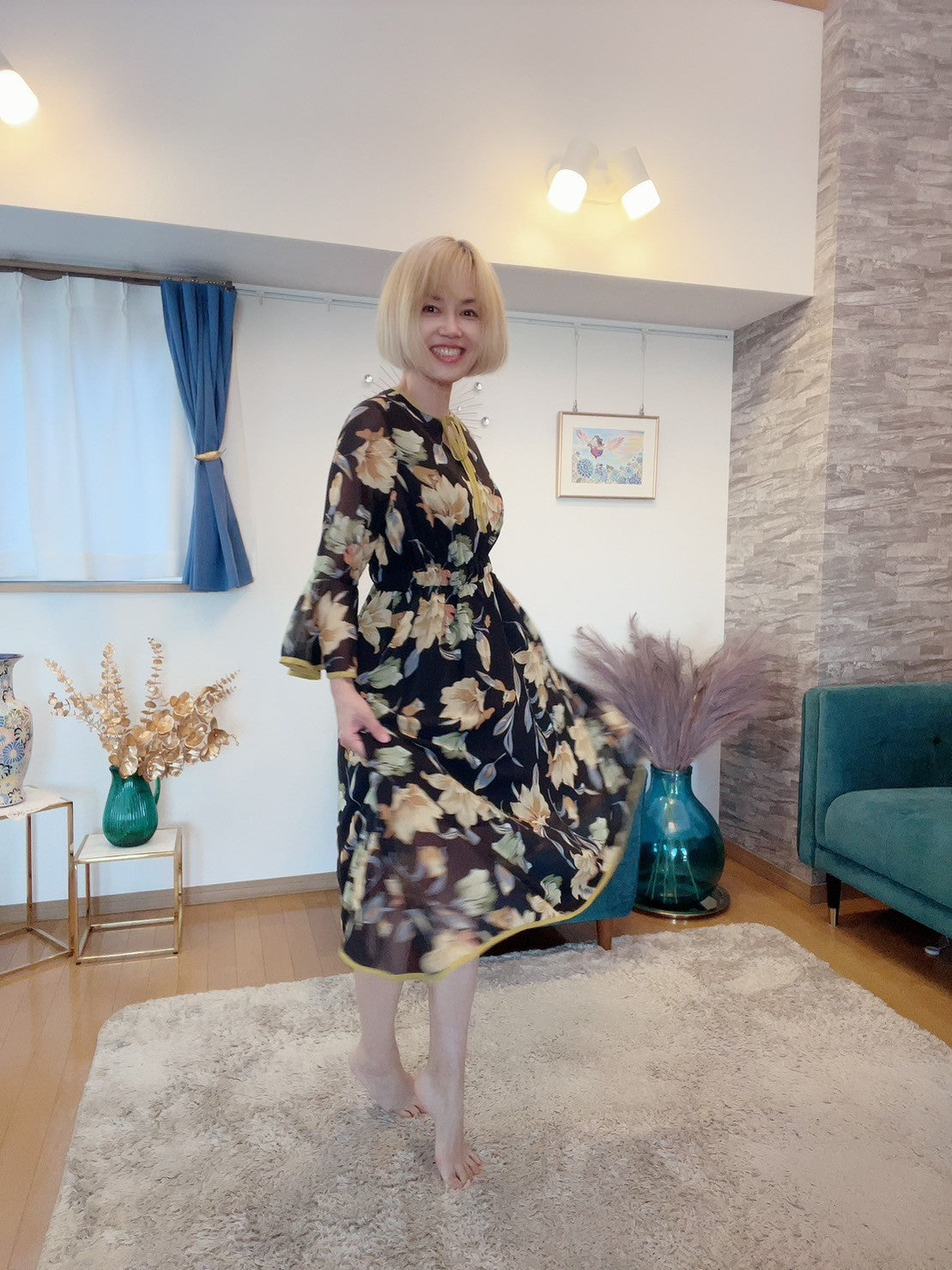 (新品)PASSIONE　花模様ワンピース 大人百花春号掲載 モデル美香さん着用】シアーフラワープリント