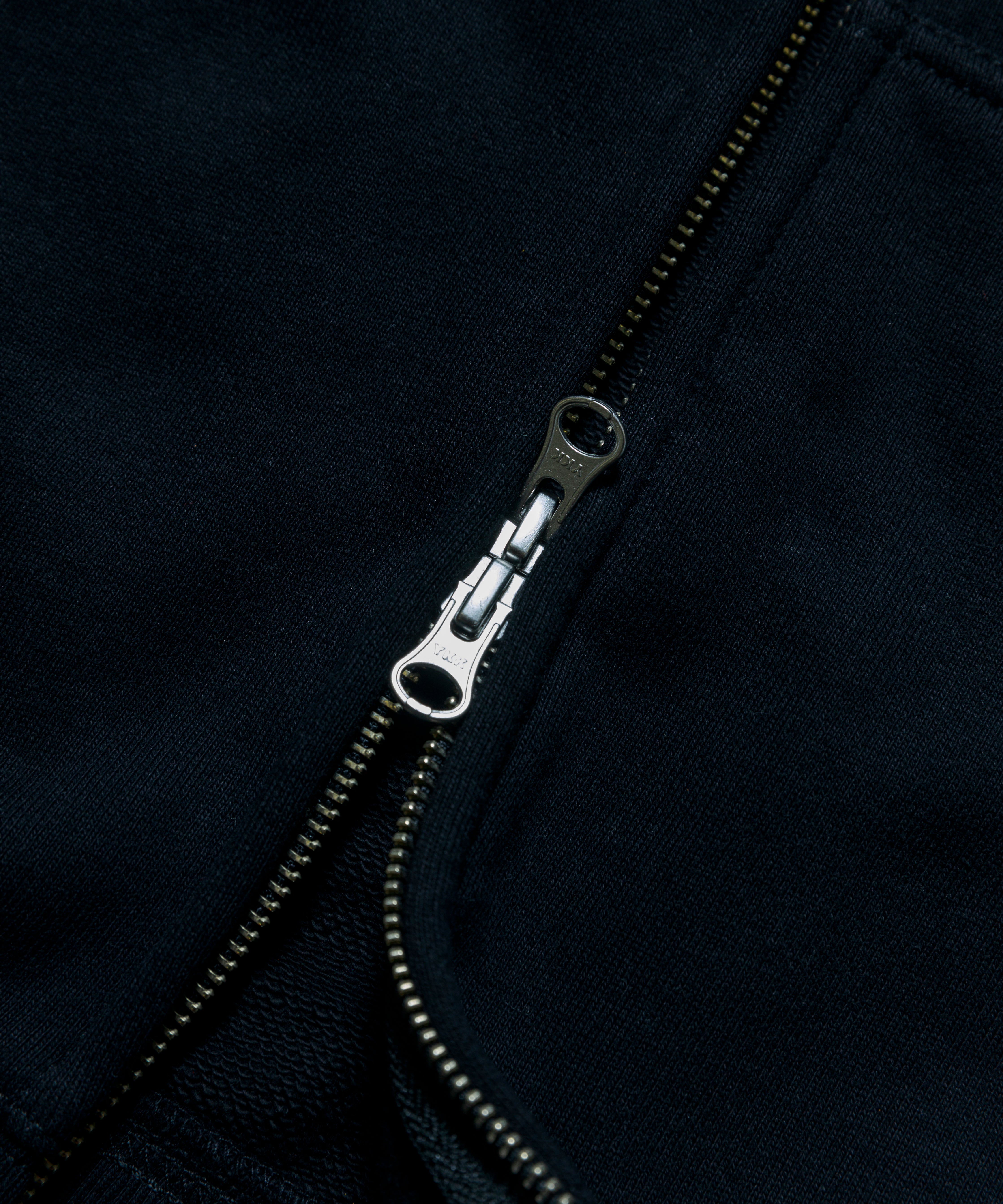 ロゴプリントジップアップパーカー – ABITOKYO （ アビトーキョー